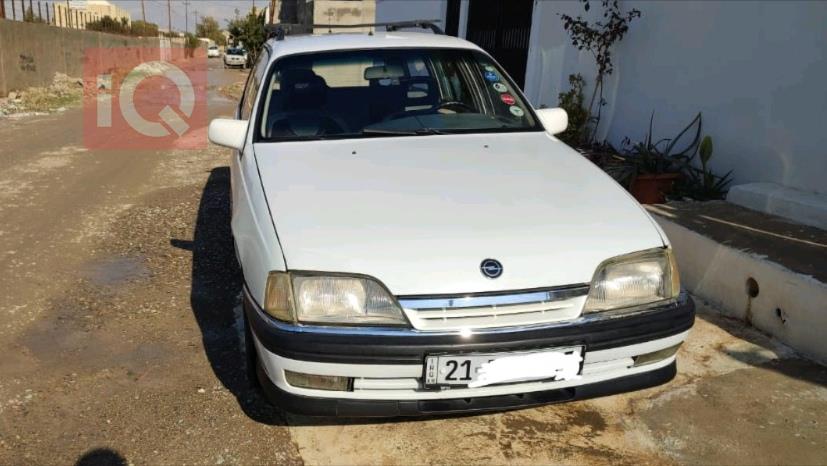 Opel Omega